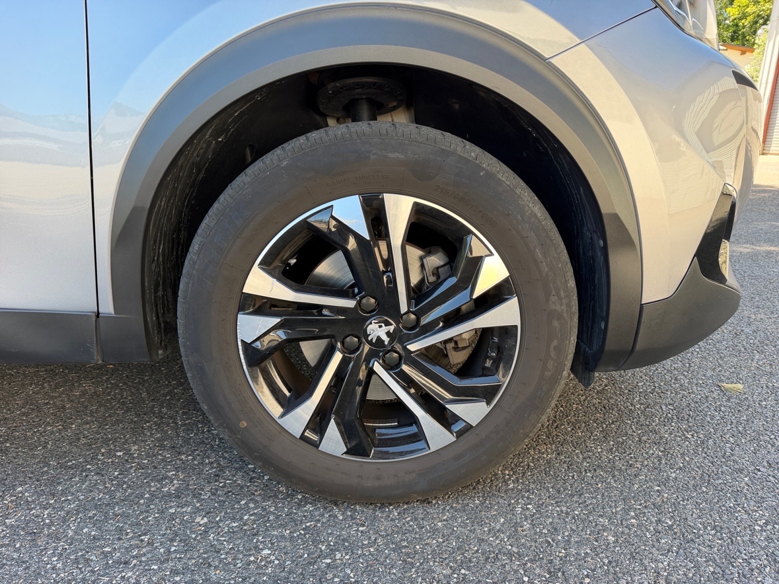 PEUGEOT 2008 BlueHDi 130 S&S EAT8 – Image 24